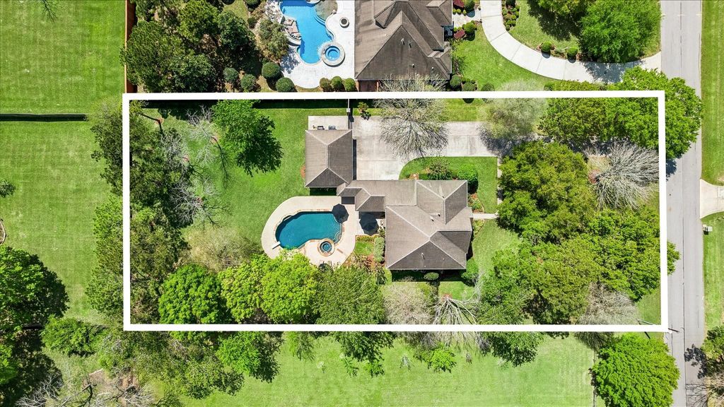 805 Murphy Lane, Friendswood, TX 77546