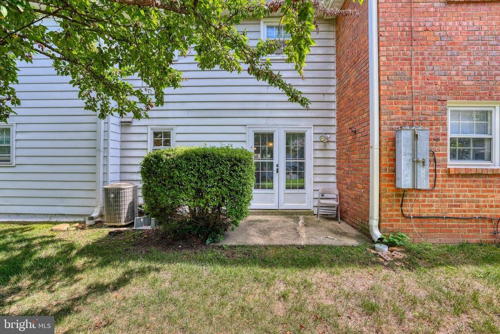 805 YARDLEY COMMONS, YARDLEY, PA 19067 — photo 3