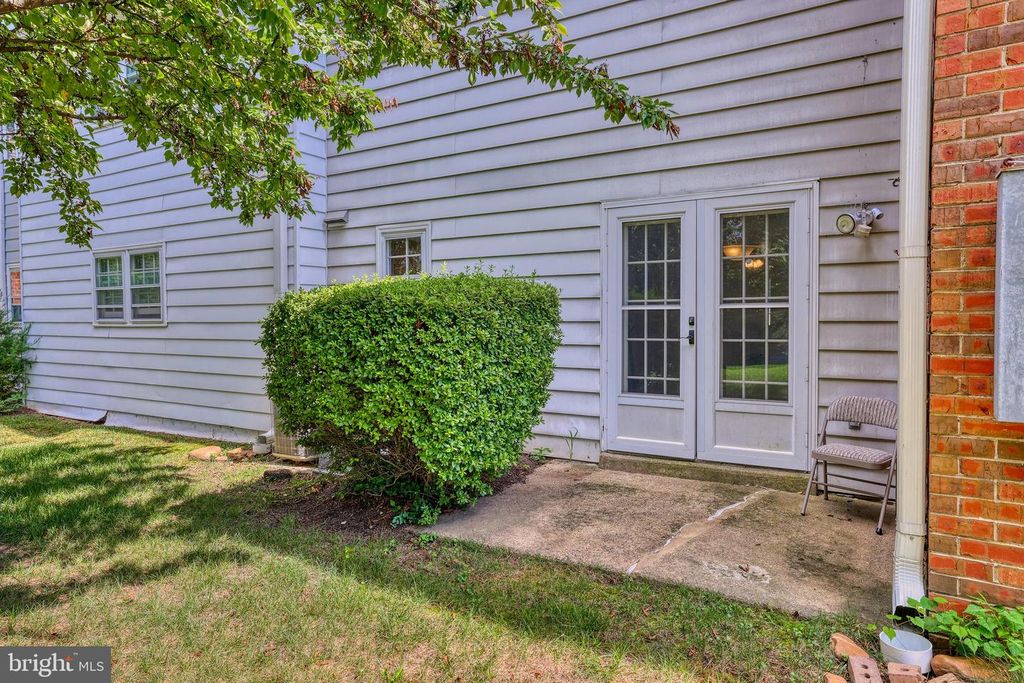 805 YARDLEY COMMONS, YARDLEY, PA 19067 — photo 4