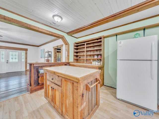 89 Mcnew Drive, Valley Head, AL 35989