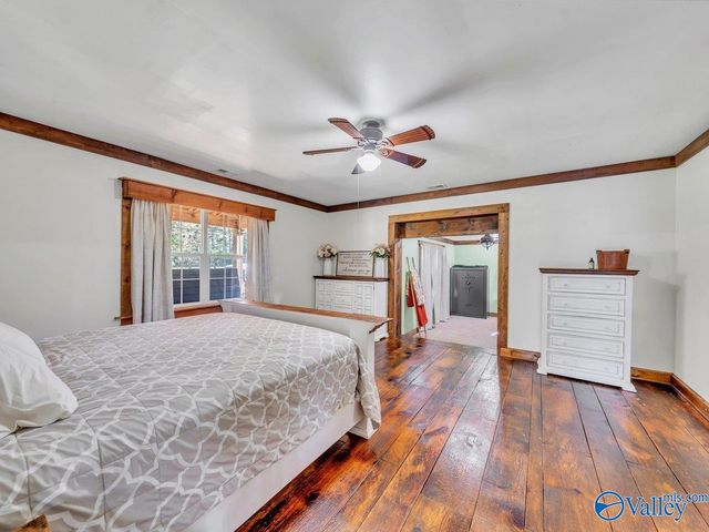 89 Mcnew Drive, Valley Head, AL 35989