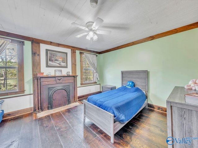 89 Mcnew Drive, Valley Head, AL 35989