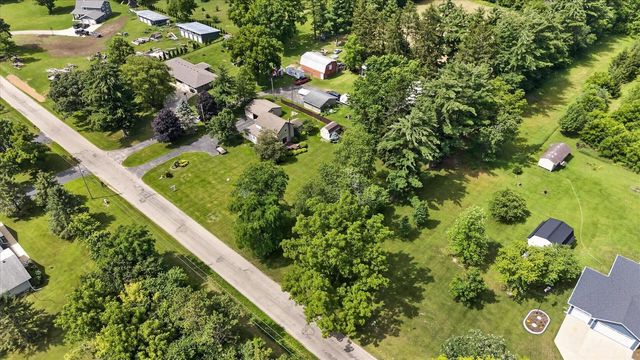 N4213 Golf Course Road, Brodhead, WI 53520
