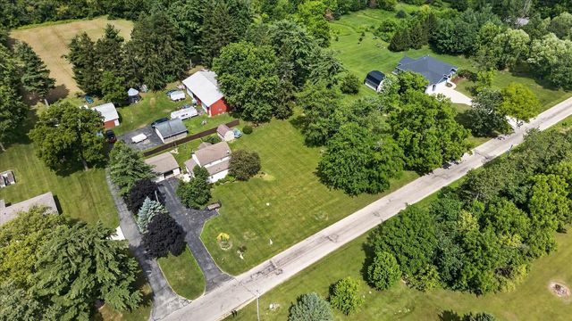 N4213 Golf Course Road, Brodhead, WI 53520