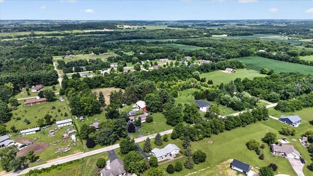 N4213 Golf Course Road, Brodhead, WI 53520