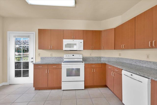 120 SW Peacock Blvd Apt 11-101 St, Port St Lucie, FL 34986