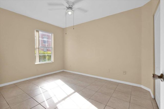 120 SW Peacock Blvd Apt 11-101 St, Port St Lucie, FL 34986