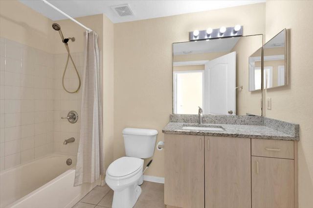 120 SW Peacock Blvd Apt 11-101 St, Port St Lucie, FL 34986