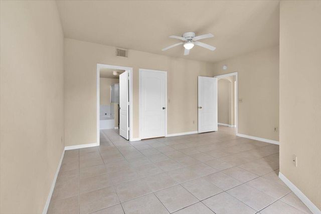 120 SW Peacock Blvd Apt 11-101 St, Port St Lucie, FL 34986
