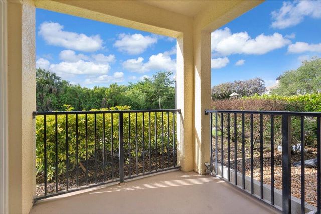 120 SW Peacock Blvd Apt 11-101 St, Port St Lucie, FL 34986