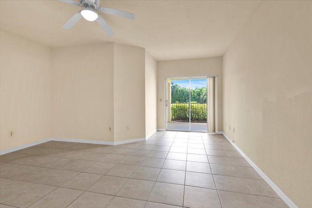 120 SW Peacock Blvd Apt 11-101 St, Port St Lucie, FL 34986