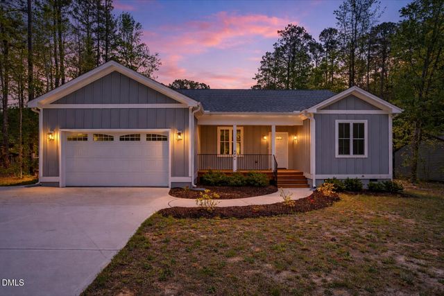 8004 Royal Drive, Sanford, NC 27332