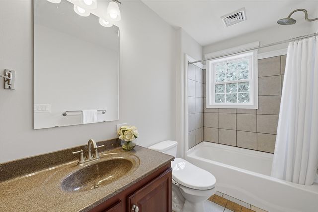 14 Albemarle Ave, Lexington, MA 02420