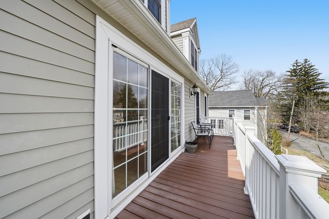 14 Albemarle Ave, Lexington, MA 02420