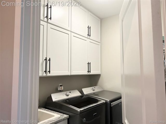 1285 Sweet Grass Trail, Oceola Township, MI 48843
