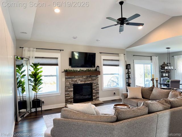 1285 Sweet Grass Trail, Oceola Township, MI 48843