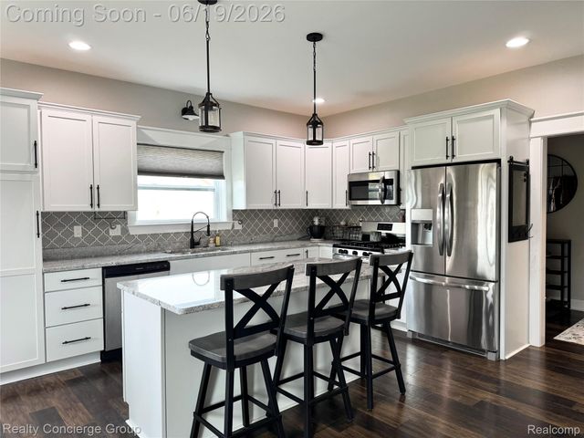 1285 Sweet Grass Trail, Oceola Township, MI 48843