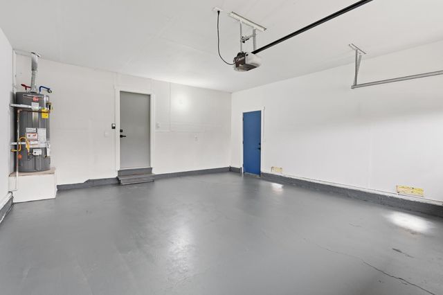 106 Bell Ave, Sacramento, CA 95838