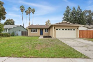 106 Bell Ave, Sacramento, CA 95838
