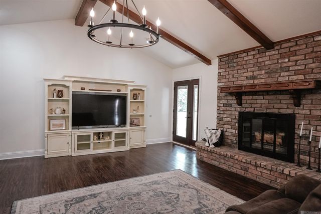 25041 Joe May Rd, Denham Springs, LA 70726