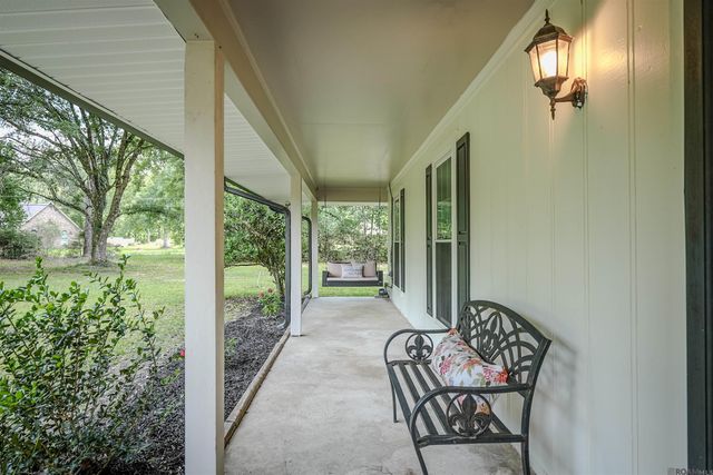 25041 Joe May Rd, Denham Springs, LA 70726
