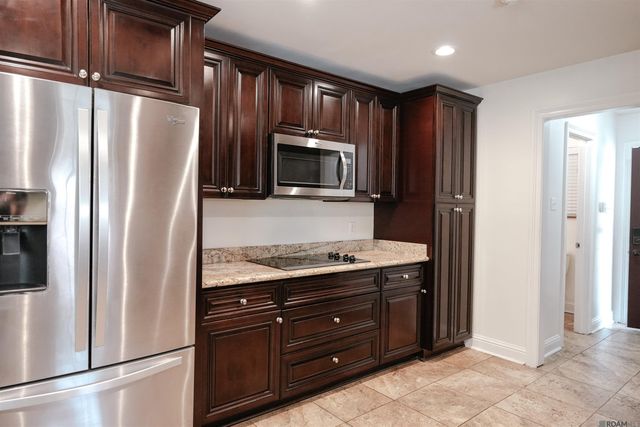 25041 Joe May Rd, Denham Springs, LA 70726