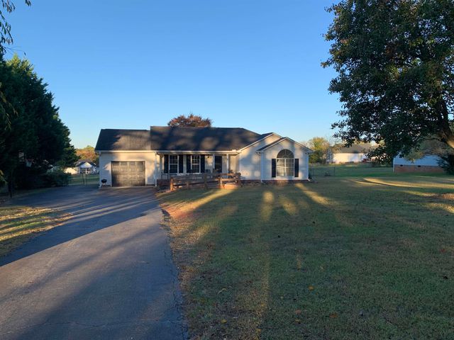 5419 Parris Bridge Road, Boiling Springs, SC 29316