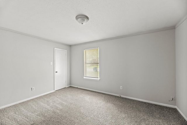 112 Laurie Lane, Willis, TX 77378