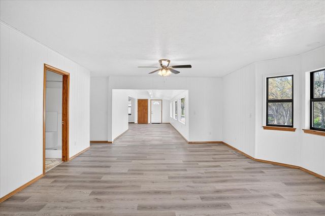 24484 Bearclaw Lane, Golden, MO 65658