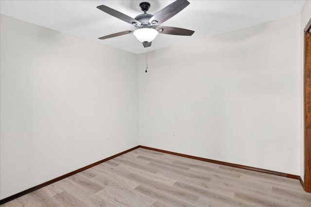 24484 Bearclaw Lane, Golden, MO 65658