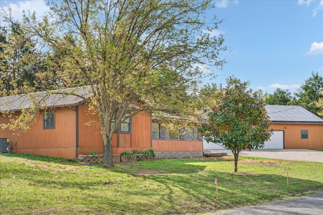24484 Bearclaw Lane, Golden, MO 65658
