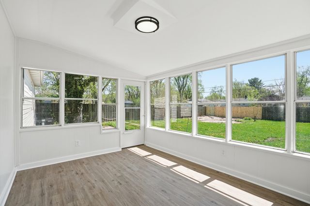 1419 W 61st Avenue, Merrillville, IN 46410