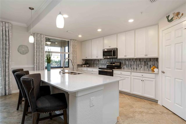 12590 GHIBERTI CIRCLE 102, Venice, FL 34293