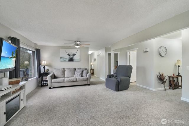 168 Middlecrest Drive, Toledo, WA 98591