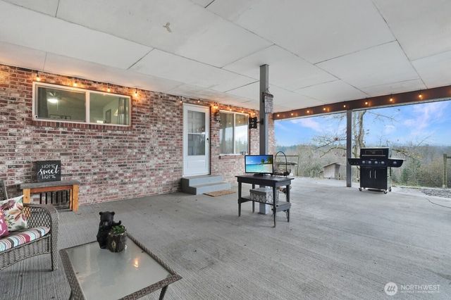 168 Middlecrest Drive, Toledo, WA 98591