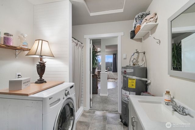 168 Middlecrest Drive, Toledo, WA 98591