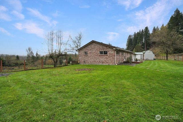 168 Middlecrest Drive, Toledo, WA 98591