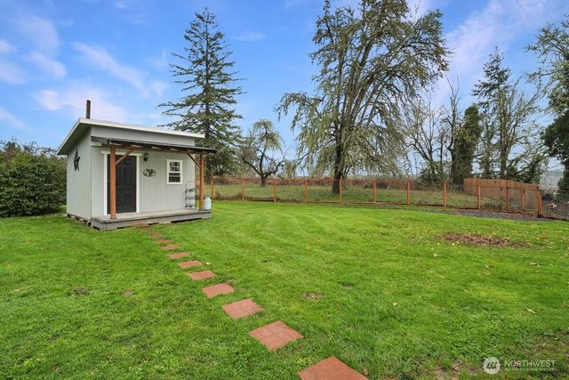 168 Middlecrest Drive, Toledo, WA 98591