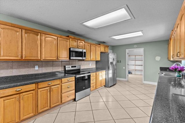 613 Collins Road, Dothan, AL 36305