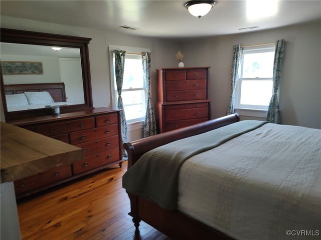 8243 yahley mill Rd, Henrico, VA 23231