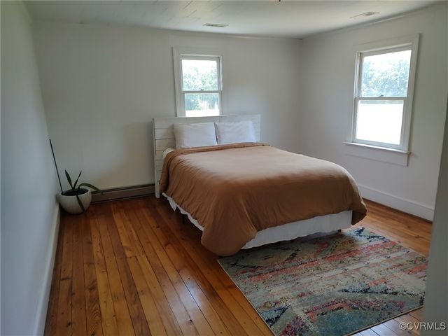 8243 yahley mill Rd, Henrico, VA 23231