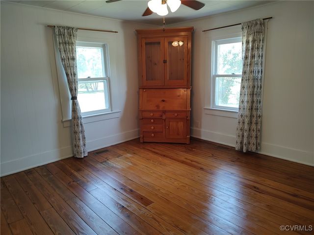 8243 yahley mill Rd, Henrico, VA 23231