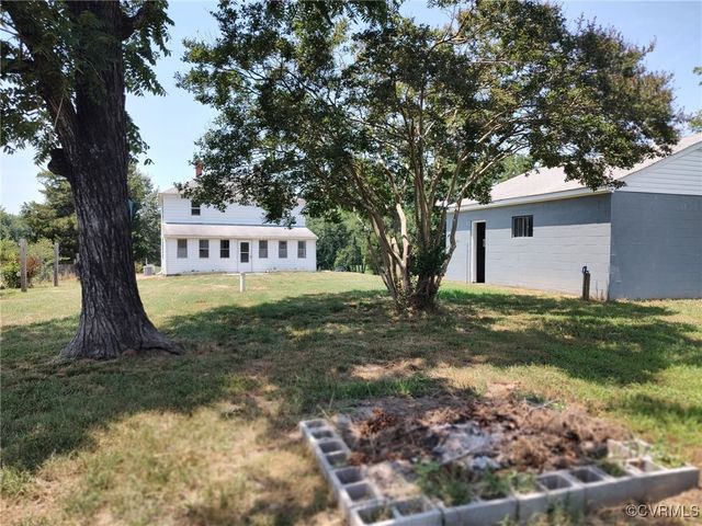 8243 yahley mill Rd, Henrico, VA 23231