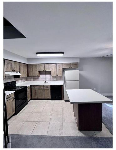 60 SUMMIT CT, Marlton, NJ 08053