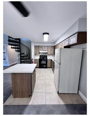 60 SUMMIT CT, Marlton, NJ 08053