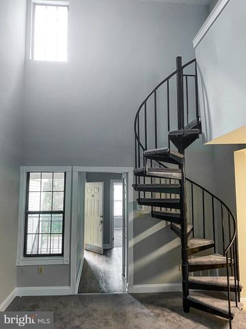 60 SUMMIT CT, Marlton, NJ 08053