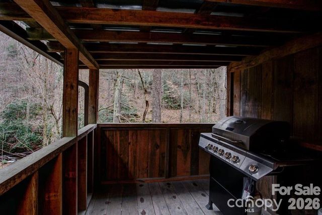 347 Blackberry Inn Road, Weaverville, NC 28787