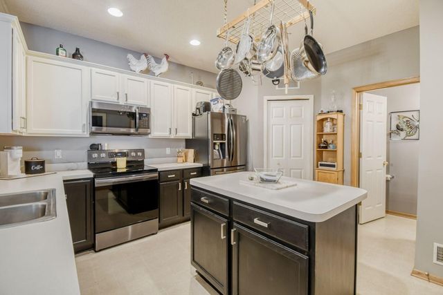 11378 Eldorado Street NE G, Blaine, MN 55449