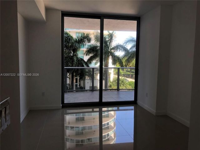 488 NE 18th St 215, Miami, FL 33132
