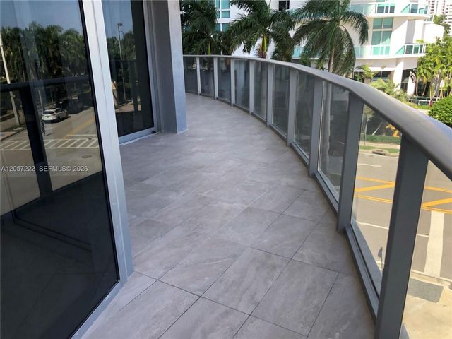 488 NE 18th St 215, Miami, FL 33132